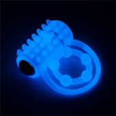 Голубое, светящееся в темноте виброкольцо Lumino Play Vibrating Penis Ring - Lovetoy - в Магнитогорске купить с доставкой