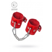 Красные мягкие кожаные наручники с люверсами - Pecado - купить с доставкой в Магнитогорске