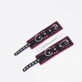 Черно-розовые кожаные наручники с розовой строчкой - Crazy Handmade - купить с доставкой в Магнитогорске