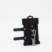 Черные кожаные оковы с хромированной фурнитурой - Crazy Handmade - купить с доставкой в Магнитогорске