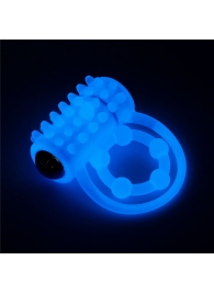 Голубое, светящееся в темноте виброкольцо Lumino Play Vibrating Penis Ring - Lovetoy - в Магнитогорске купить с доставкой