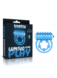 Голубое, светящееся в темноте виброкольцо Lumino Play Vibrating Penis Ring - Lovetoy - в Магнитогорске купить с доставкой