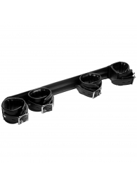 Черная распорка с манжетами для рук и ног Deluxe Rigid Spreader Bar - XR Brands - купить с доставкой в Магнитогорске