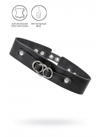 Черный чокер-ошейник со связанными кольцами на подложке - Pecado - купить с доставкой в Магнитогорске