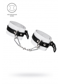 Бело-черные мягкие оковы с одним ремешком и люверсами - Pecado - купить с доставкой в Магнитогорске