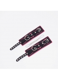 Черно-розовые кожаные наручники с розовой строчкой - Crazy Handmade - купить с доставкой в Магнитогорске