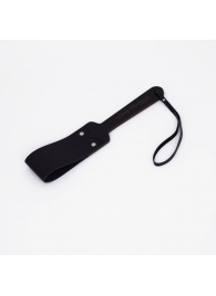 Черный кожаный паддл с деревянной ручкой - 34 см. - Crazy Handmade - купить с доставкой в Магнитогорске