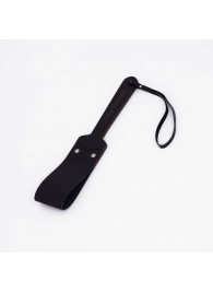 Черный кожаный паддл с деревянной ручкой - 34 см. - Crazy Handmade - купить с доставкой в Магнитогорске